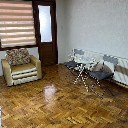 White Guest House 2 Karlovo Buitenkant foto