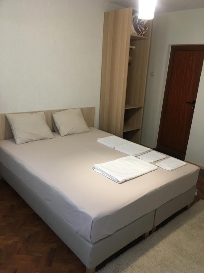 White Guest House 2 Karlovo Buitenkant foto