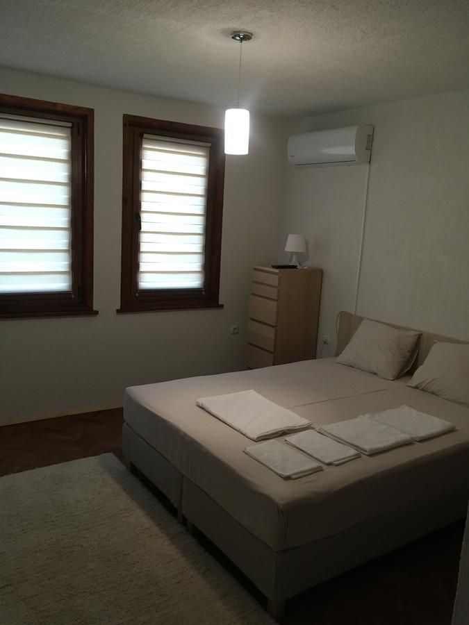 White Guest House 2 Karlovo Buitenkant foto